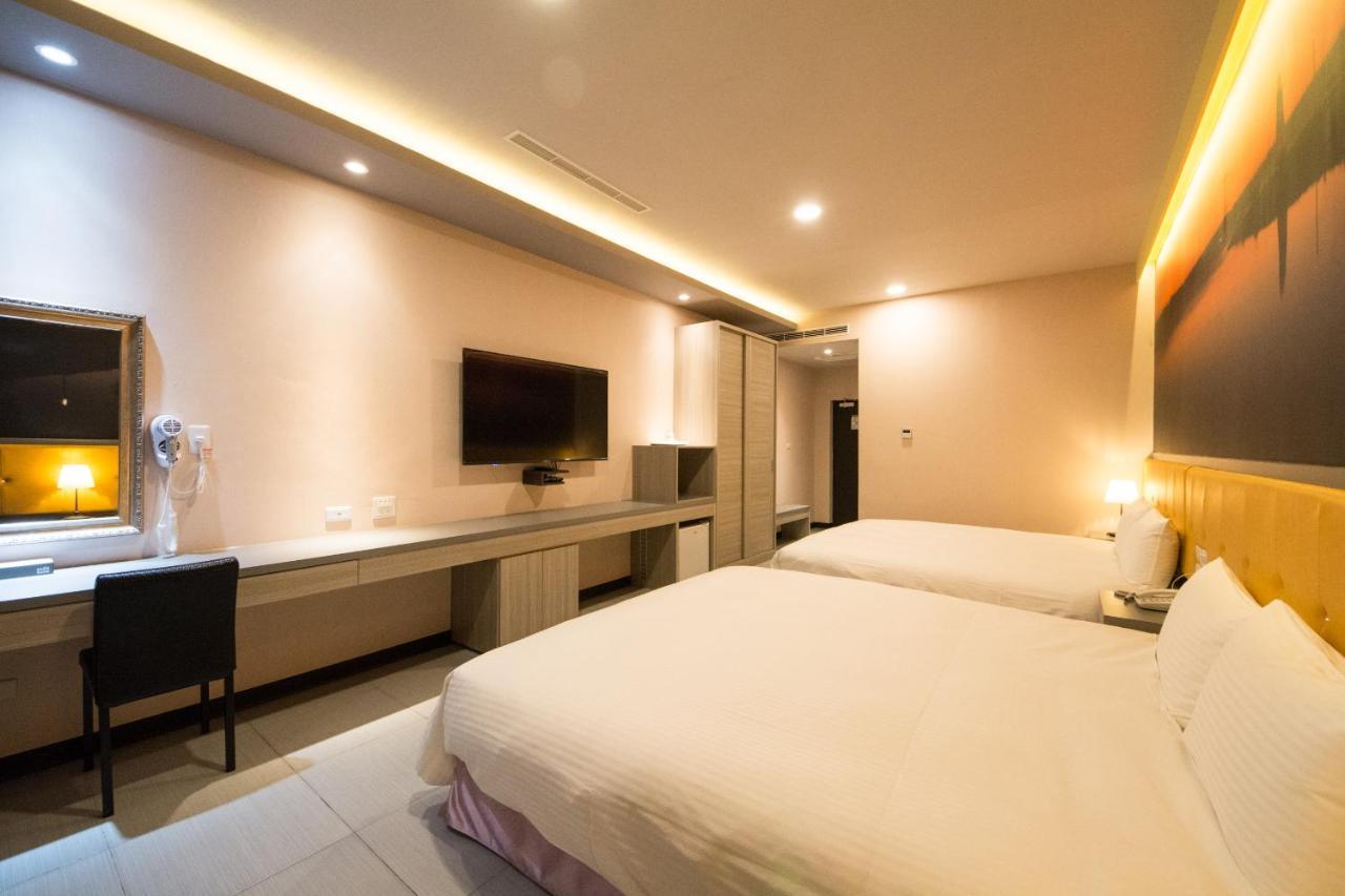 Dongdaemun Boutique Hotel Hualien stad Exteriör bild