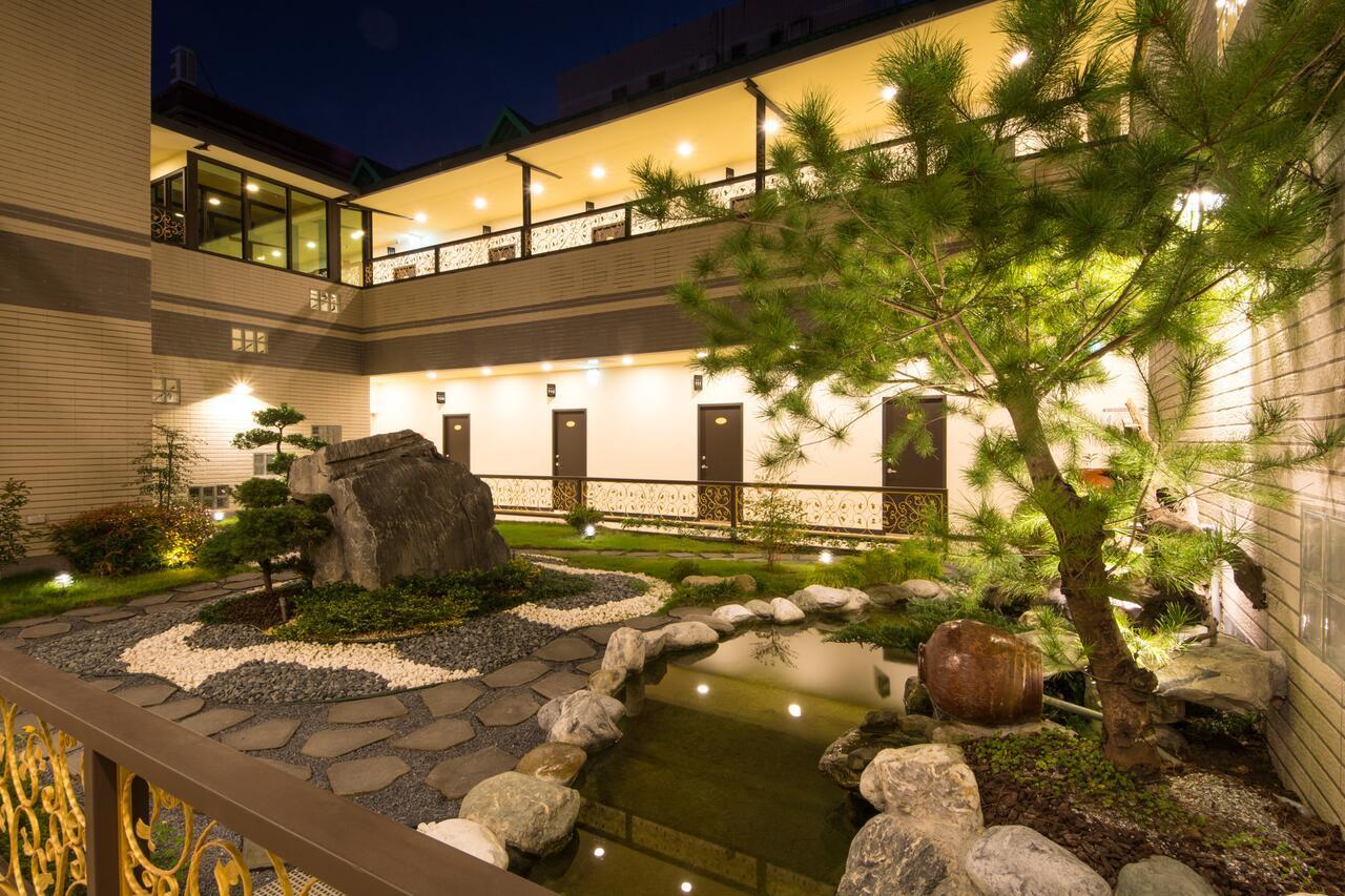 Dongdaemun Boutique Hotel Hualien stad Exteriör bild